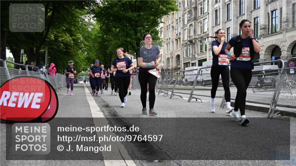 14.06.2026 - REWE Women's Run J. Mangold http://msf.ph/oto/9764597 14.06.2026 11:12:57 Ziel 5299, 5300, 5365, 5383, 5645, 5678, 5726, 5936, 6033 meine-sportfotos.de