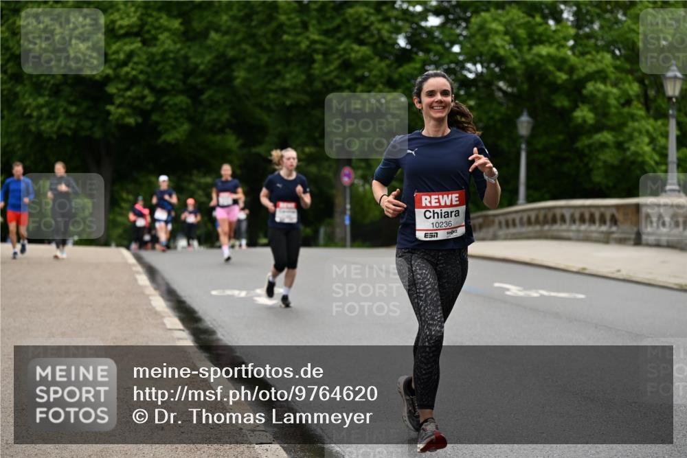 14.06.2026 - REWE Women's Run Dr. Thomas Lammeyer http://msf.ph/oto/9764620 14.06.2026 09:39:33 Laufen 10236 meine-sportfotos.de