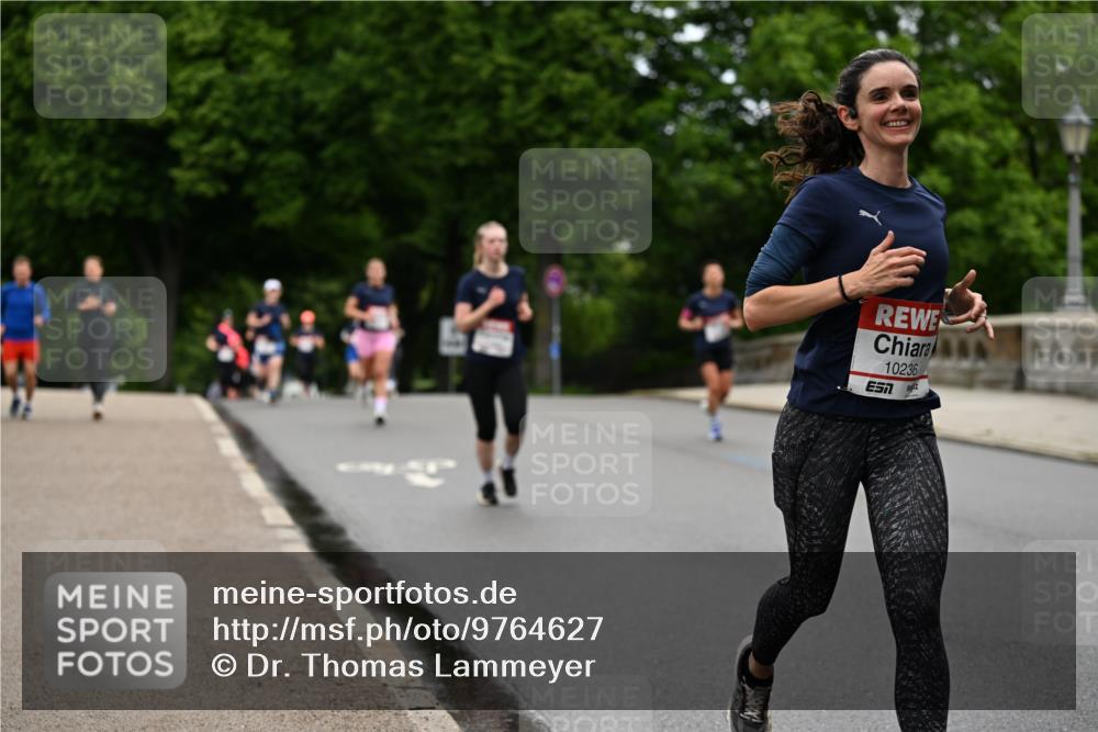 14.06.2026 - REWE Women's Run Dr. Thomas Lammeyer http://msf.ph/oto/9764627 14.06.2026 09:39:33 Laufen 10236, 7 meine-sportfotos.de
