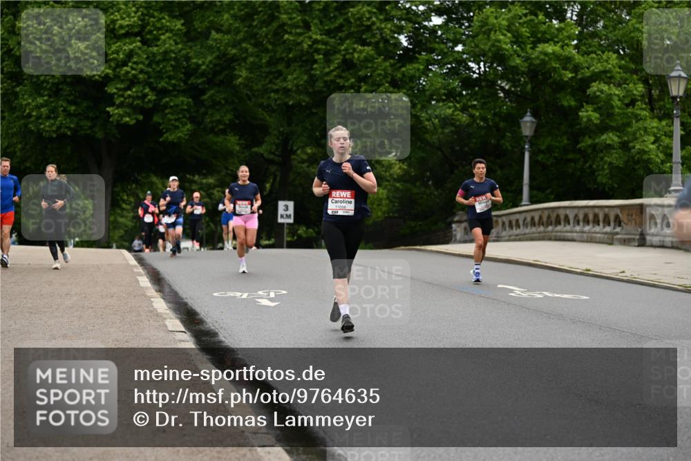 14.06.2026 - REWE Women's Run Dr. Thomas Lammeyer http://msf.ph/oto/9764635 14.06.2026 09:39:34 Laufen 11056 meine-sportfotos.de
