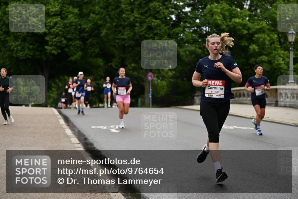 14.06.2026 - REWE Women's Run Dr. Thomas Lammeyer http://msf.ph/oto/9764654 14.06.2026 09:39:35 Laufen 11056, 57 meine-sportfotos.de