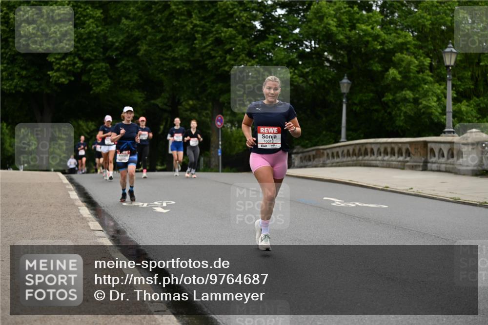 14.06.2026 - REWE Women's Run Dr. Thomas Lammeyer http://msf.ph/oto/9764687 14.06.2026 09:39:38 Laufen 10012, 57 meine-sportfotos.de