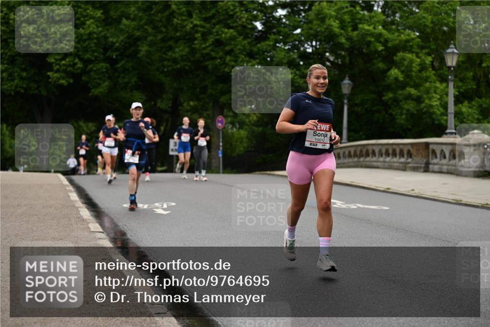 14.06.2026 - REWE Women's Run Dr. Thomas Lammeyer http://msf.ph/oto/9764695 14.06.2026 09:39:38 Laufen 10012, 7 meine-sportfotos.de