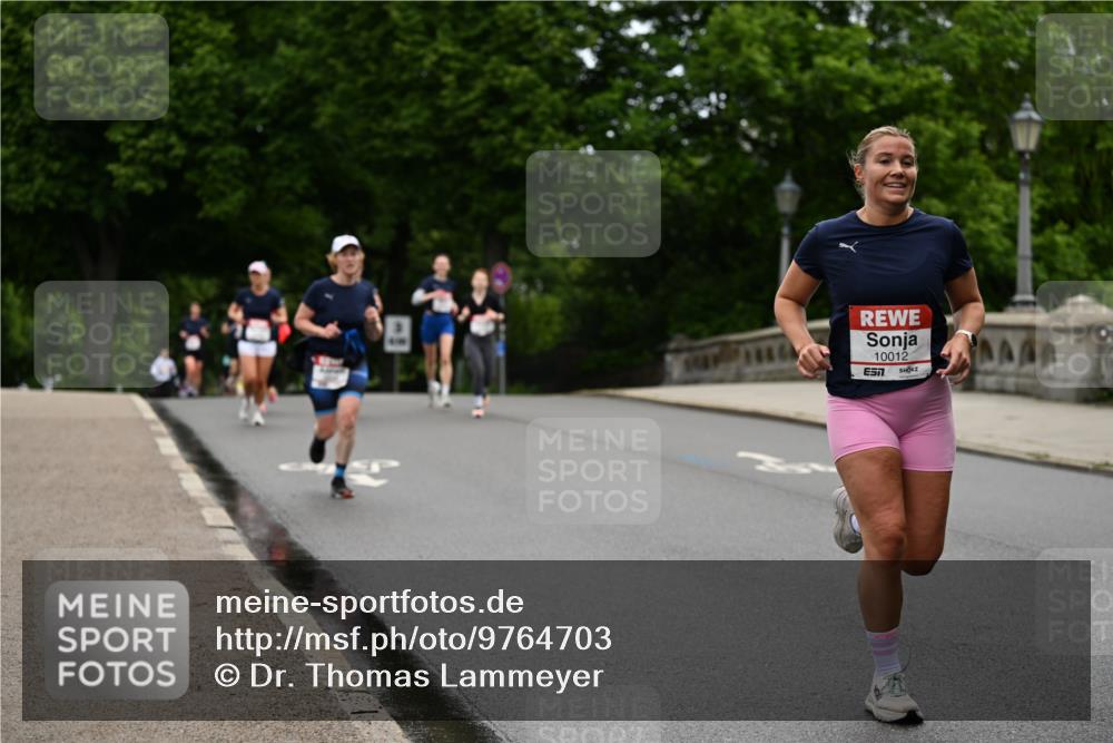 14.06.2026 - REWE Women's Run Dr. Thomas Lammeyer http://msf.ph/oto/9764703 14.06.2026 09:39:38 Laufen 10012 meine-sportfotos.de