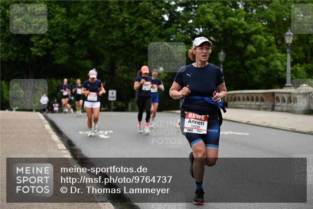 14.06.2026 - REWE Women's Run Dr. Thomas Lammeyer http://msf.ph/oto/9764737 14.06.2026 09:39:41 Laufen 10099, 57 meine-sportfotos.de