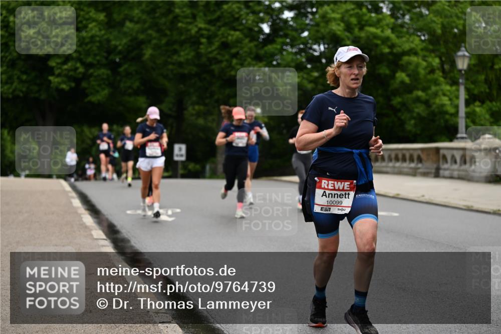 14.06.2026 - REWE Women's Run Dr. Thomas Lammeyer http://msf.ph/oto/9764739 14.06.2026 09:39:41 Laufen 10099 meine-sportfotos.de