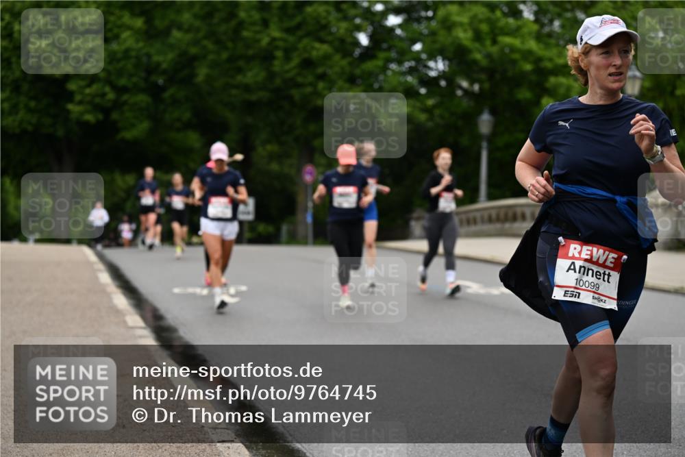 14.06.2026 - REWE Women's Run Dr. Thomas Lammeyer http://msf.ph/oto/9764745 14.06.2026 09:39:41 Laufen 10099 meine-sportfotos.de