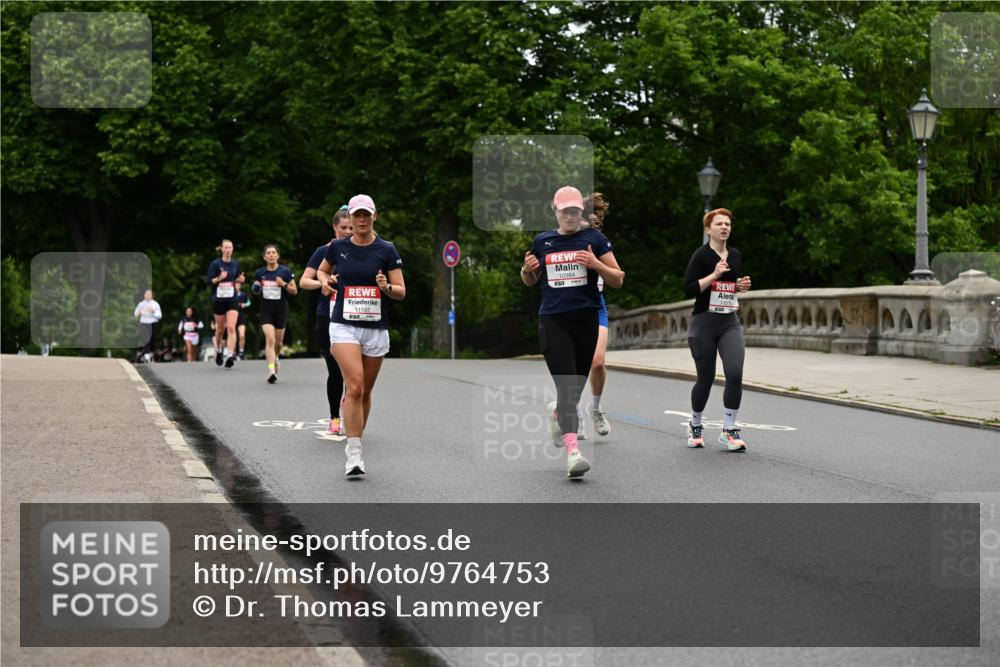 14.06.2026 - REWE Women's Run Dr. Thomas Lammeyer http://msf.ph/oto/9764753 14.06.2026 09:39:42 Laufen 11167, 10984 meine-sportfotos.de