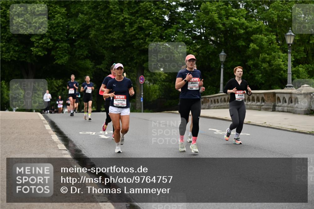 14.06.2026 - REWE Women's Run Dr. Thomas Lammeyer http://msf.ph/oto/9764757 14.06.2026 09:39:42 Laufen 11167, 10984, 11270 meine-sportfotos.de