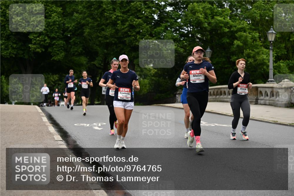 14.06.2026 - REWE Women's Run Dr. Thomas Lammeyer http://msf.ph/oto/9764765 14.06.2026 09:39:43 Laufen 11, 11167, 10984, 7, 11270 meine-sportfotos.de