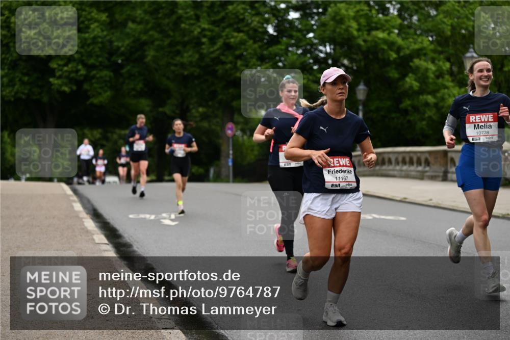 14.06.2026 - REWE Women's Run Dr. Thomas Lammeyer http://msf.ph/oto/9764787 14.06.2026 09:39:44 Laufen 11167, 10778, 7 meine-sportfotos.de