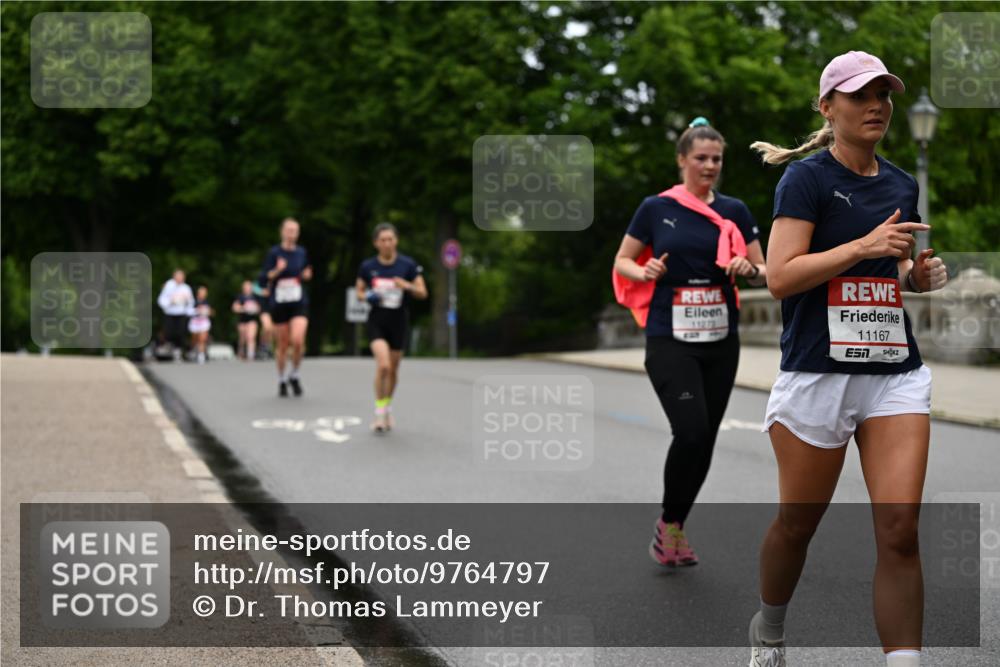14.06.2026 - REWE Women's Run Dr. Thomas Lammeyer http://msf.ph/oto/9764797 14.06.2026 09:39:45 Laufen 11272, 11167 meine-sportfotos.de