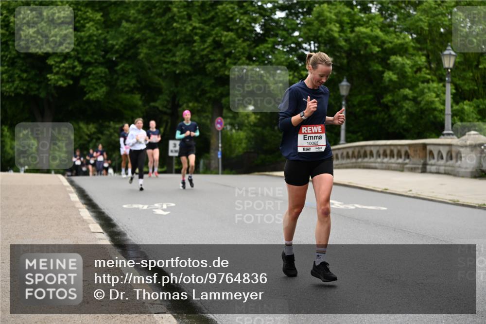 14.06.2026 - REWE Women's Run Dr. Thomas Lammeyer http://msf.ph/oto/9764836 14.06.2026 09:39:49 Laufen 10062 meine-sportfotos.de