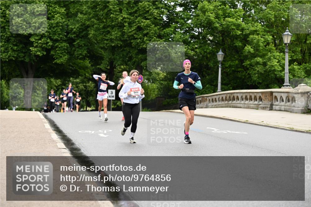 14.06.2026 - REWE Women's Run Dr. Thomas Lammeyer http://msf.ph/oto/9764856 14.06.2026 09:39:51 Laufen 3 meine-sportfotos.de