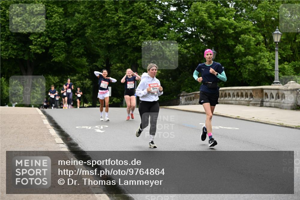 14.06.2026 - REWE Women's Run Dr. Thomas Lammeyer http://msf.ph/oto/9764864 14.06.2026 09:39:52 Laufen 1034 meine-sportfotos.de