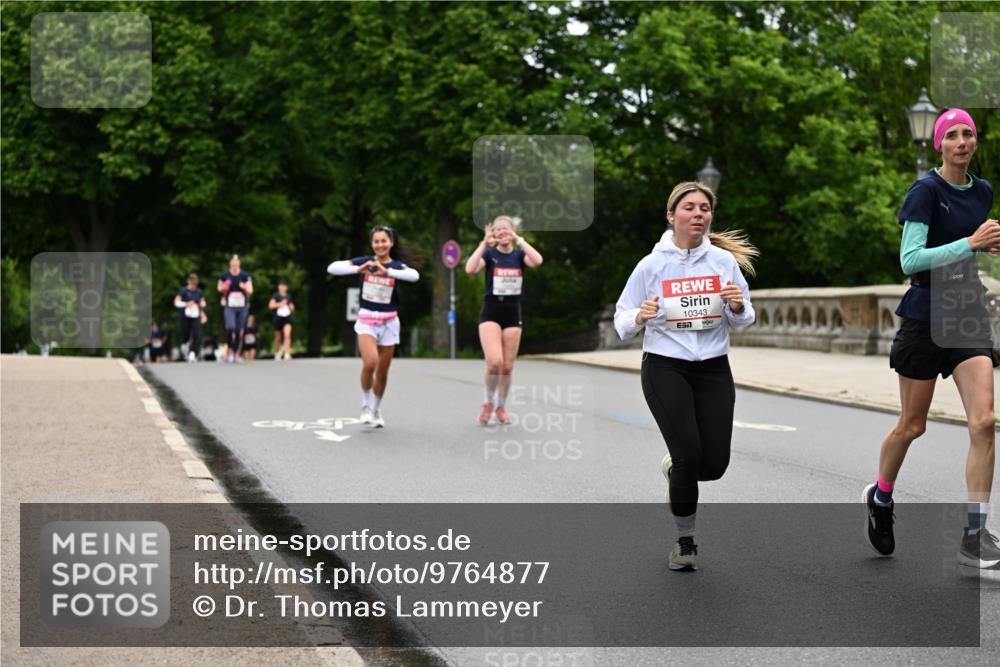 14.06.2026 - REWE Women's Run Dr. Thomas Lammeyer http://msf.ph/oto/9764877 14.06.2026 09:39:53 Laufen 10343, 7 meine-sportfotos.de