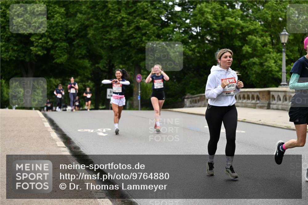 14.06.2026 - REWE Women's Run Dr. Thomas Lammeyer http://msf.ph/oto/9764880 14.06.2026 09:39:53 Laufen 10343, 7 meine-sportfotos.de