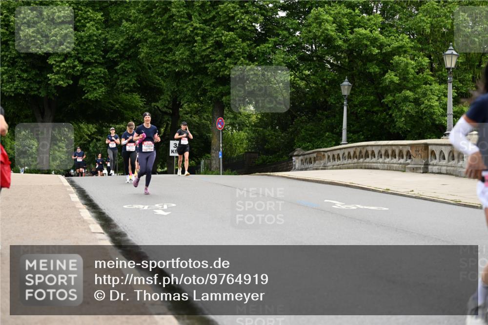 14.06.2026 - REWE Women's Run Dr. Thomas Lammeyer http://msf.ph/oto/9764919 14.06.2026 09:39:56 Laufen 3 meine-sportfotos.de
