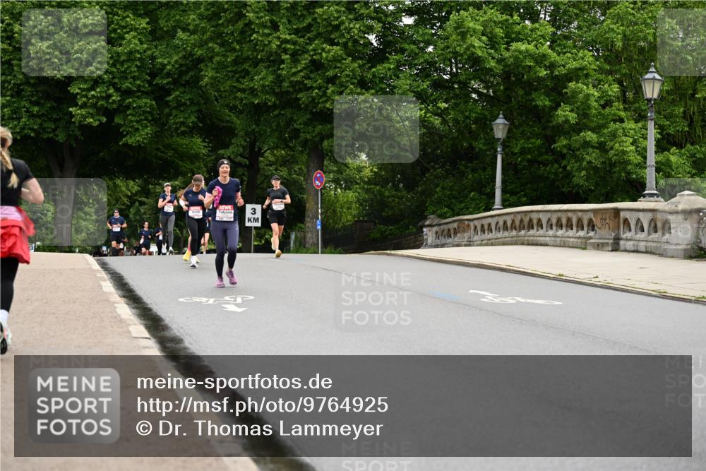 14.06.2026 - REWE Women's Run Dr. Thomas Lammeyer http://msf.ph/oto/9764925 14.06.2026 09:39:57 Laufen 3 meine-sportfotos.de