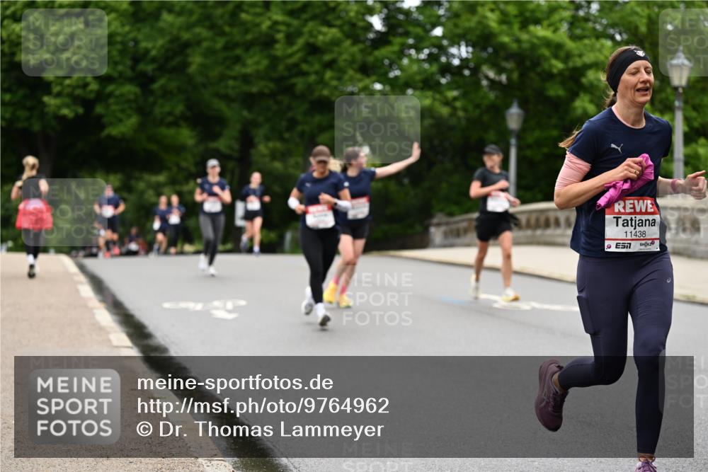14.06.2026 - REWE Women's Run Dr. Thomas Lammeyer http://msf.ph/oto/9764962 14.06.2026 09:40:01 Laufen 11438, 7, 11438, 7 meine-sportfotos.de