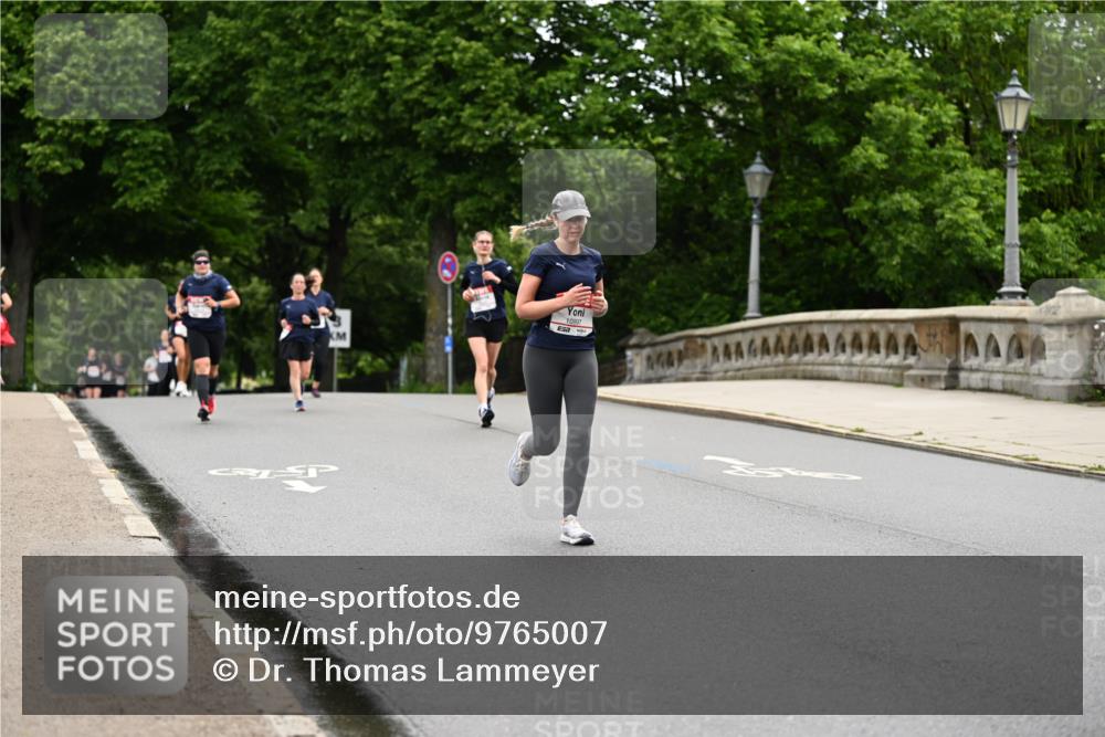 14.06.2026 - REWE Women's Run Dr. Thomas Lammeyer http://msf.ph/oto/9765007 14.06.2026 09:40:04 Laufen 10997 meine-sportfotos.de