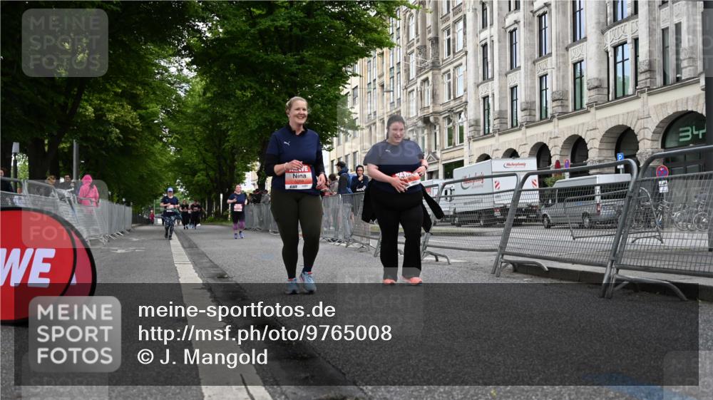 14.06.2026 - REWE Women's Run J. Mangold http://msf.ph/oto/9765008 14.06.2026 11:16:07 Ziel 5269, 5636 meine-sportfotos.de