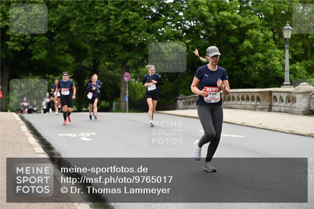 14.06.2026 - REWE Women's Run Dr. Thomas Lammeyer http://msf.ph/oto/9765017 14.06.2026 09:40:05 Laufen 10997, 7 meine-sportfotos.de