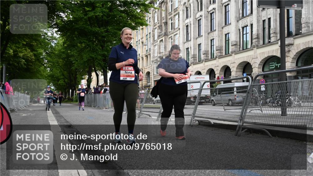 14.06.2026 - REWE Women's Run J. Mangold http://msf.ph/oto/9765018 14.06.2026 11:16:08 Ziel 5269, 5636 meine-sportfotos.de