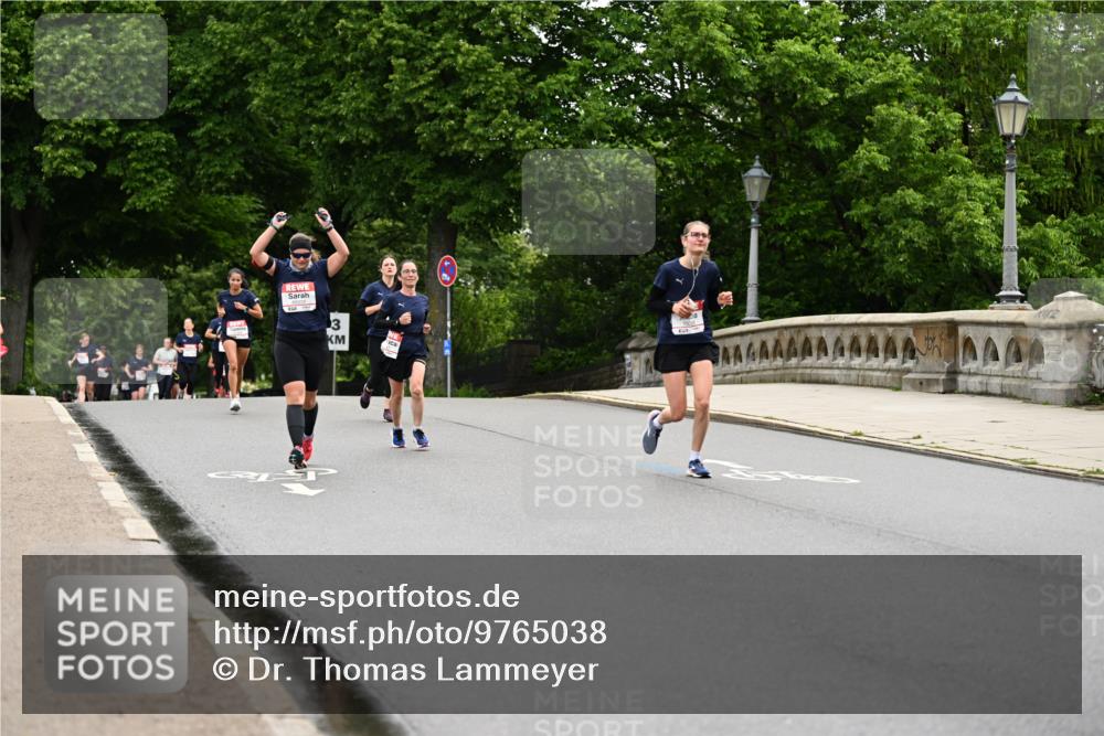 14.06.2026 - REWE Women's Run Dr. Thomas Lammeyer http://msf.ph/oto/9765038 14.06.2026 09:40:06 Laufen 3 meine-sportfotos.de