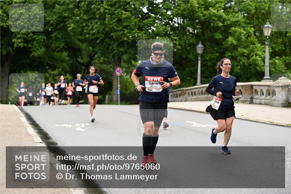 14.06.2026 - REWE Women's Run Dr. Thomas Lammeyer http://msf.ph/oto/9765060 14.06.2026 09:40:09 Laufen 10372, 7 meine-sportfotos.de