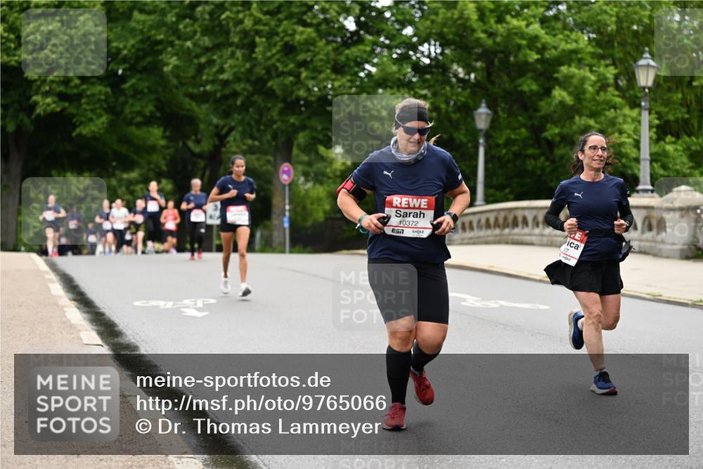 14.06.2026 - REWE Women's Run Dr. Thomas Lammeyer http://msf.ph/oto/9765066 14.06.2026 09:40:09 Laufen 10372, 7 meine-sportfotos.de