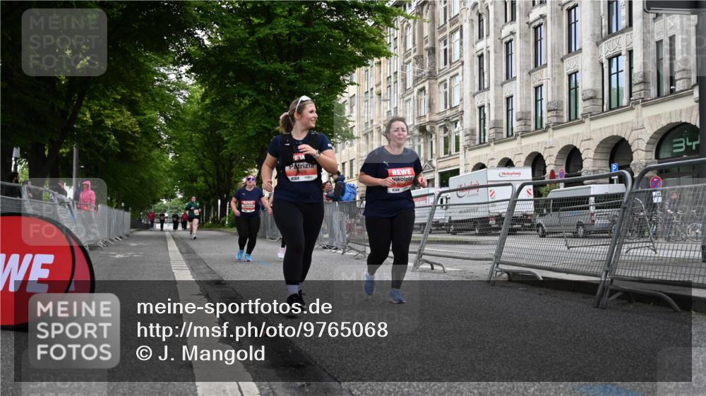 14.06.2026 - REWE Women's Run J. Mangold http://msf.ph/oto/9765068 14.06.2026 11:16:25 Ziel 5628, 6004 meine-sportfotos.de
