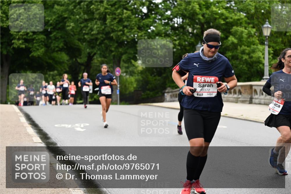 14.06.2026 - REWE Women's Run Dr. Thomas Lammeyer http://msf.ph/oto/9765071 14.06.2026 09:40:09 Laufen 10372, 7, 197 meine-sportfotos.de