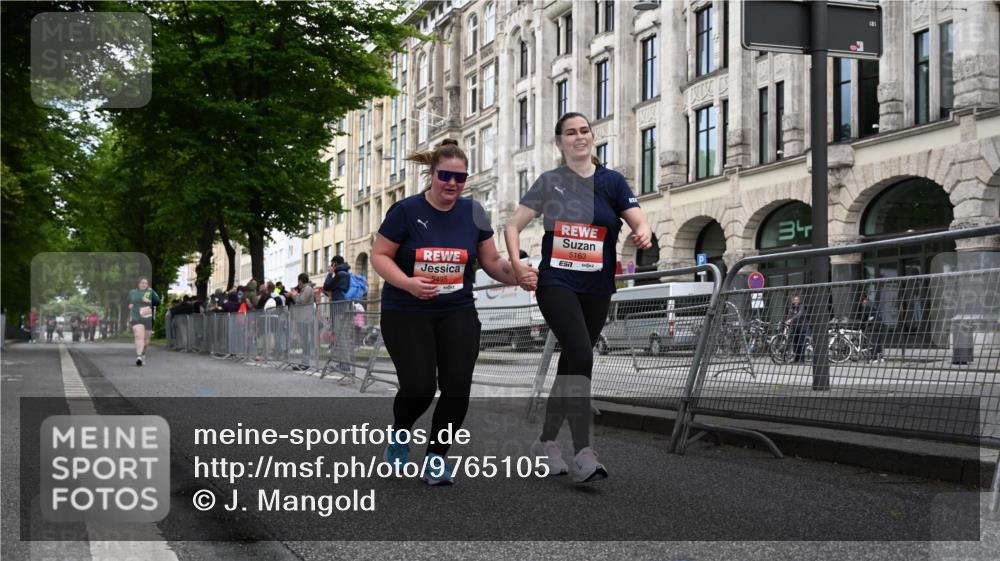 14.06.2026 - REWE Women's Run J. Mangold http://msf.ph/oto/9765105 14.06.2026 11:16:30 Ziel 5163, 5495, 5628, 6004 meine-sportfotos.de