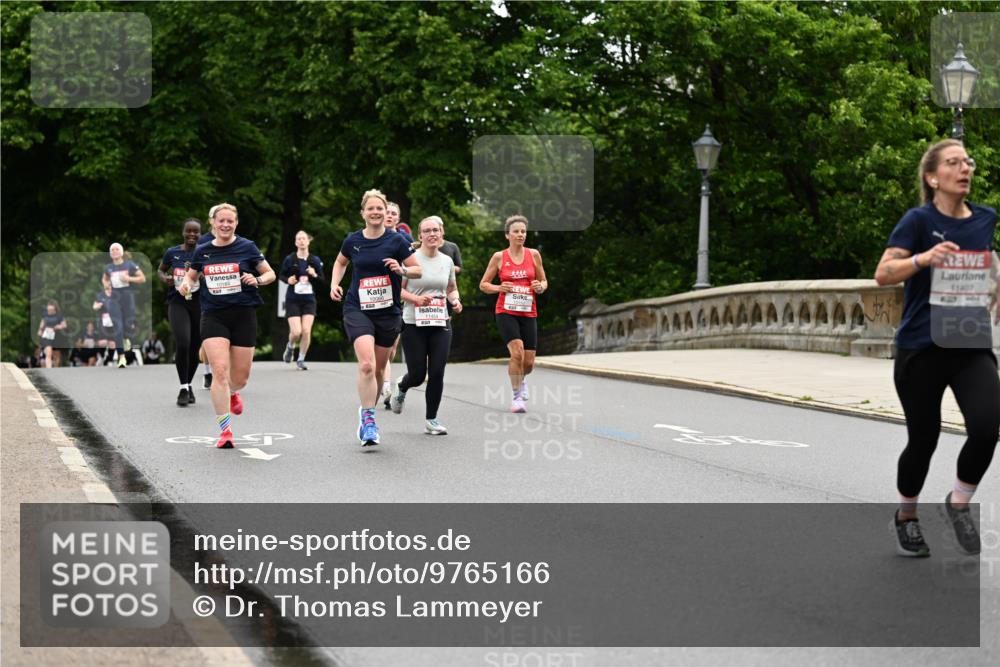 14.06.2026 - REWE Women's Run Dr. Thomas Lammeyer http://msf.ph/oto/9765166 14.06.2026 09:40:17 Laufen 10066, 11407 meine-sportfotos.de