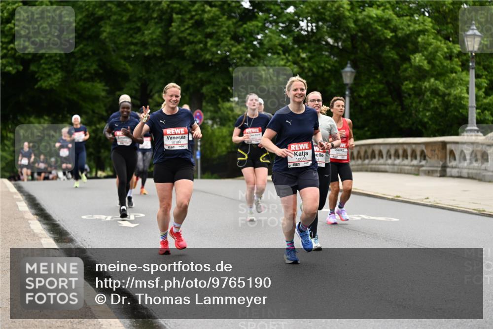 14.06.2026 - REWE Women's Run Dr. Thomas Lammeyer http://msf.ph/oto/9765190 14.06.2026 09:40:18 Laufen 10154, 10066, 57 meine-sportfotos.de