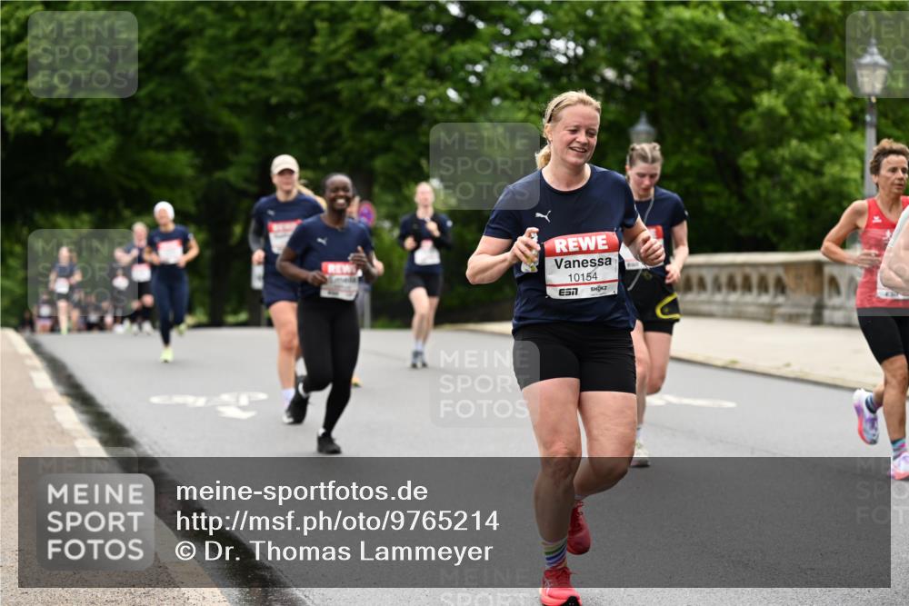 14.06.2026 - REWE Women's Run Dr. Thomas Lammeyer http://msf.ph/oto/9765214 14.06.2026 09:40:20 Laufen 10154 meine-sportfotos.de