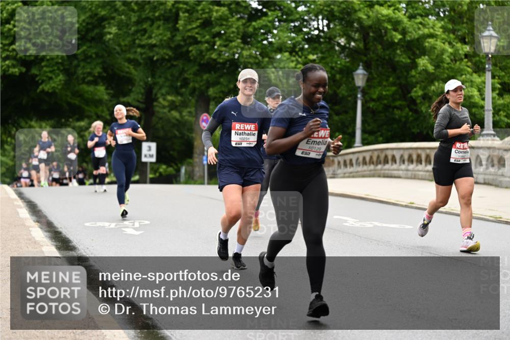 14.06.2026 - REWE Women's Run Dr. Thomas Lammeyer http://msf.ph/oto/9765231 14.06.2026 09:40:21 Laufen 10231, 10129, 577, 10662, 7 meine-sportfotos.de