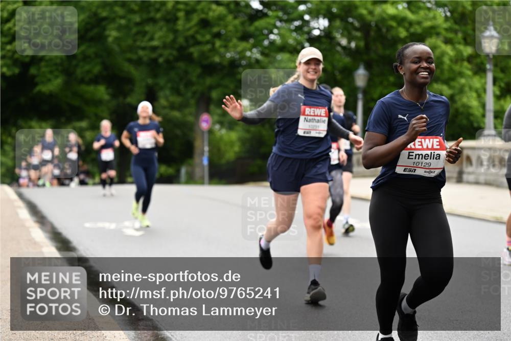14.06.2026 - REWE Women's Run Dr. Thomas Lammeyer http://msf.ph/oto/9765241 14.06.2026 09:40:22 Laufen 10231, 10129 meine-sportfotos.de
