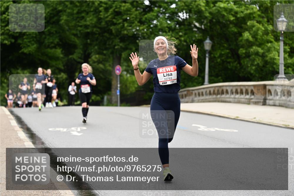 14.06.2026 - REWE Women's Run Dr. Thomas Lammeyer http://msf.ph/oto/9765275 14.06.2026 09:40:24 Laufen 10783, 57 meine-sportfotos.de