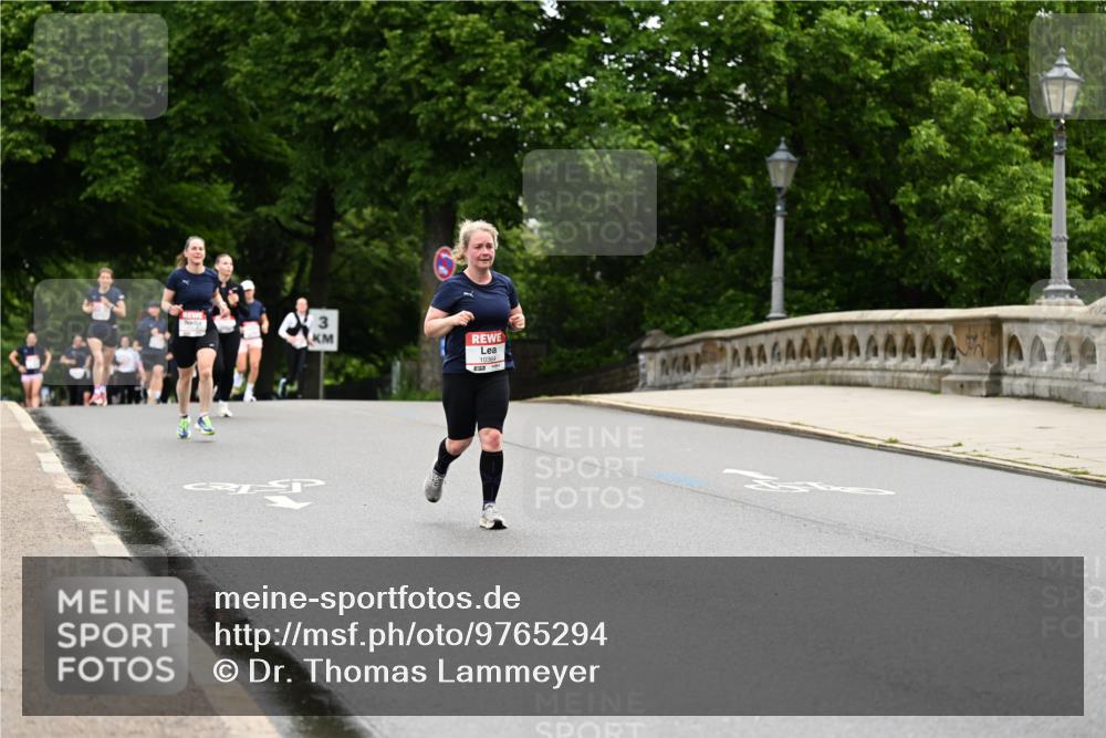 14.06.2026 - REWE Women's Run Dr. Thomas Lammeyer http://msf.ph/oto/9765294 14.06.2026 09:40:26 Laufen 3, 10364 meine-sportfotos.de