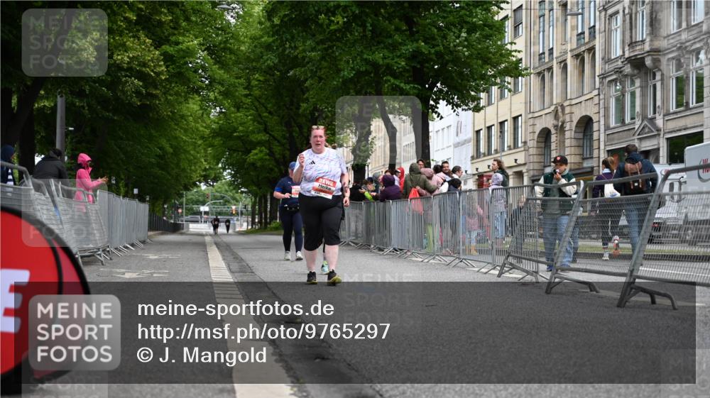 14.06.2026 - REWE Women's Run J. Mangold http://msf.ph/oto/9765297 14.06.2026 11:18:27 Ziel  meine-sportfotos.de