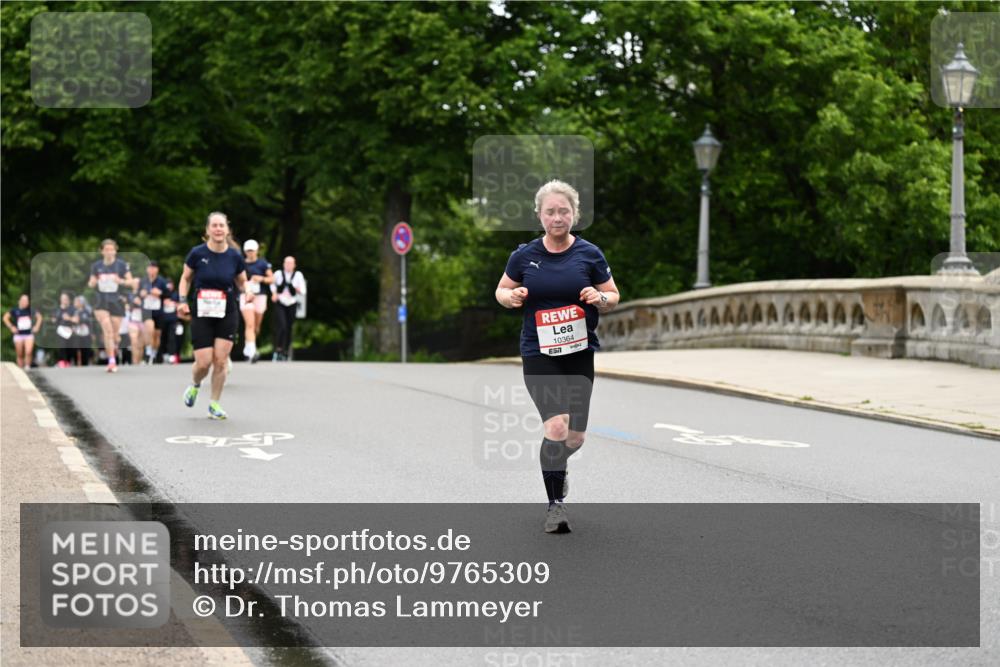 14.06.2026 - REWE Women's Run Dr. Thomas Lammeyer http://msf.ph/oto/9765309 14.06.2026 09:40:27 Laufen 10364, 7 meine-sportfotos.de