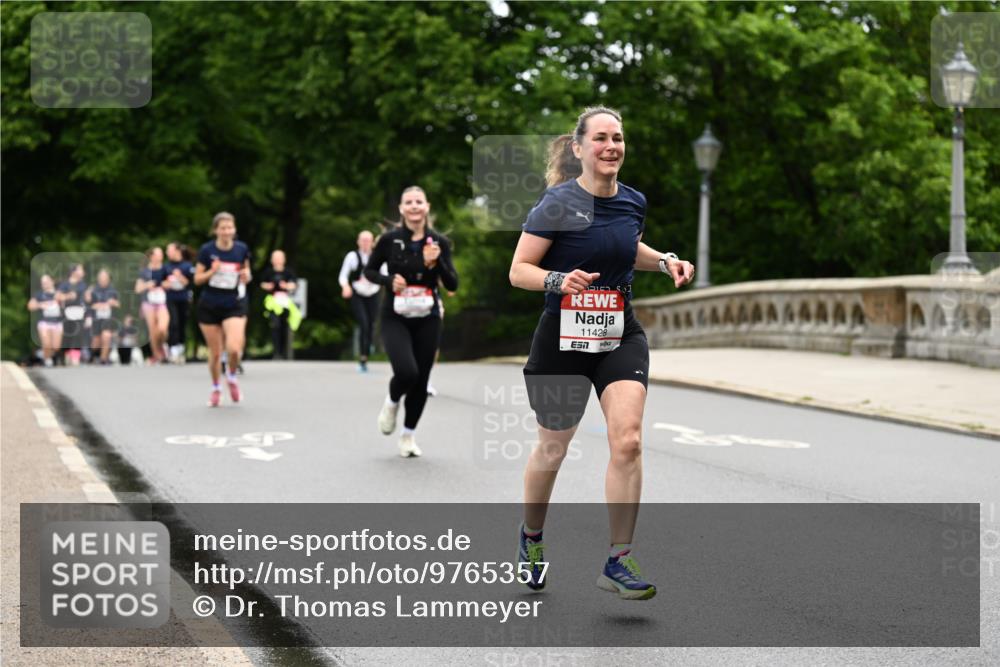14.06.2026 - REWE Women's Run Dr. Thomas Lammeyer http://msf.ph/oto/9765357 14.06.2026 09:40:30 Laufen 11428 meine-sportfotos.de