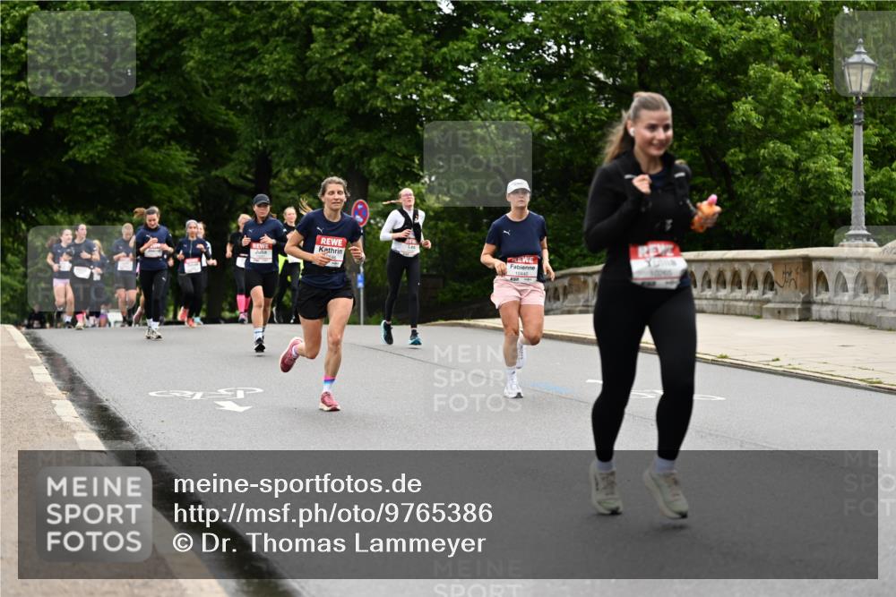14.06.2026 - REWE Women's Run Dr. Thomas Lammeyer http://msf.ph/oto/9765386 14.06.2026 09:40:32 Laufen 10261 meine-sportfotos.de