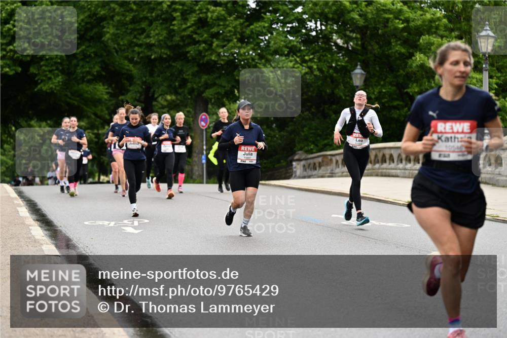 14.06.2026 - REWE Women's Run Dr. Thomas Lammeyer http://msf.ph/oto/9765429 14.06.2026 09:40:34 Laufen 10546 meine-sportfotos.de