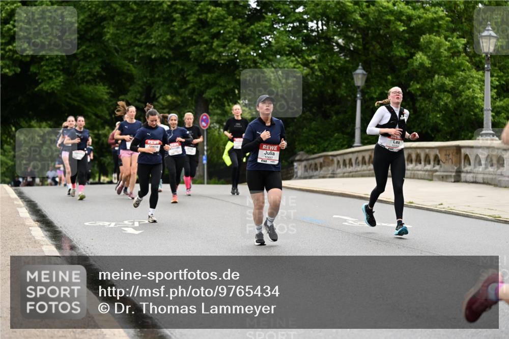 14.06.2026 - REWE Women's Run Dr. Thomas Lammeyer http://msf.ph/oto/9765434 14.06.2026 09:40:35 Laufen 10687, 10, 10304 meine-sportfotos.de