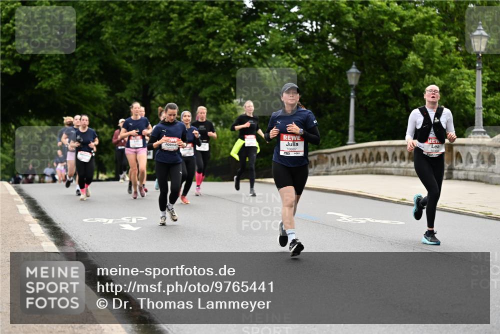14.06.2026 - REWE Women's Run Dr. Thomas Lammeyer http://msf.ph/oto/9765441 14.06.2026 09:40:35 Laufen 10687, 10304 meine-sportfotos.de