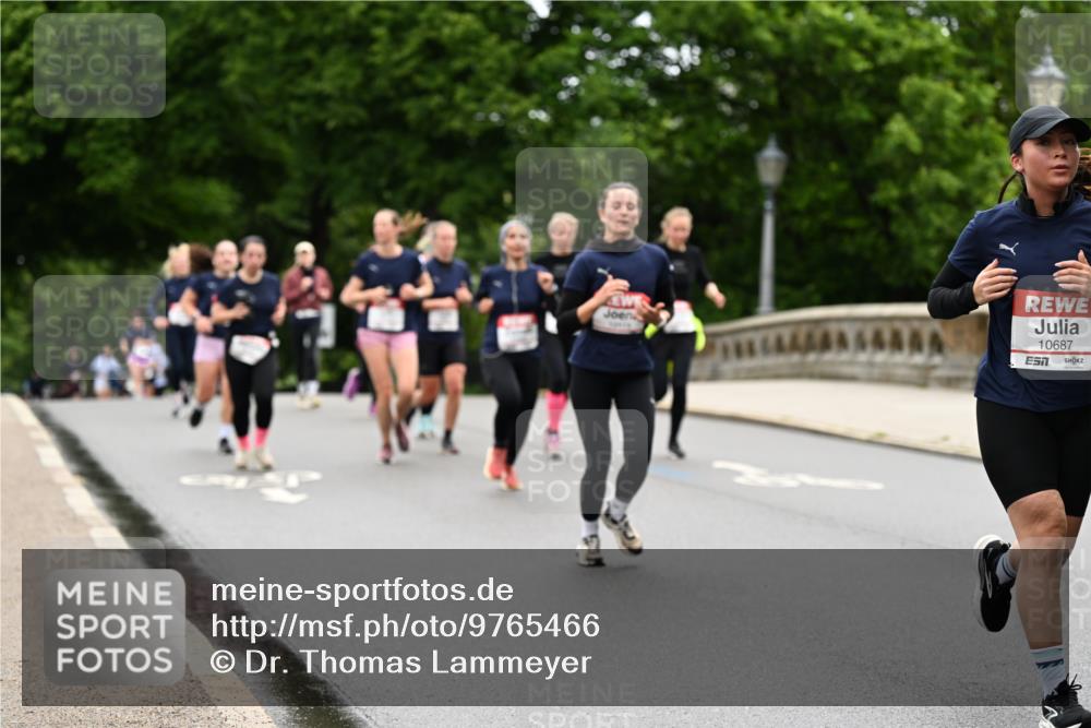 14.06.2026 - REWE Women's Run Dr. Thomas Lammeyer http://msf.ph/oto/9765466 14.06.2026 09:40:37 Laufen 88, 10687 meine-sportfotos.de