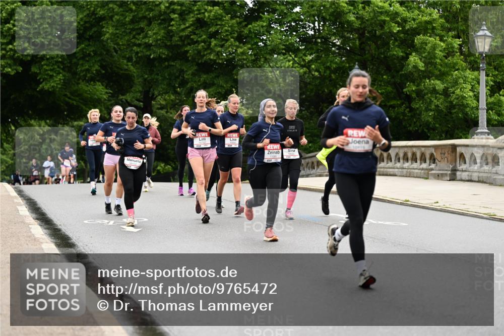 14.06.2026 - REWE Women's Run Dr. Thomas Lammeyer http://msf.ph/oto/9765472 14.06.2026 09:40:37 Laufen 10122, 10757, 5, 10119 meine-sportfotos.de